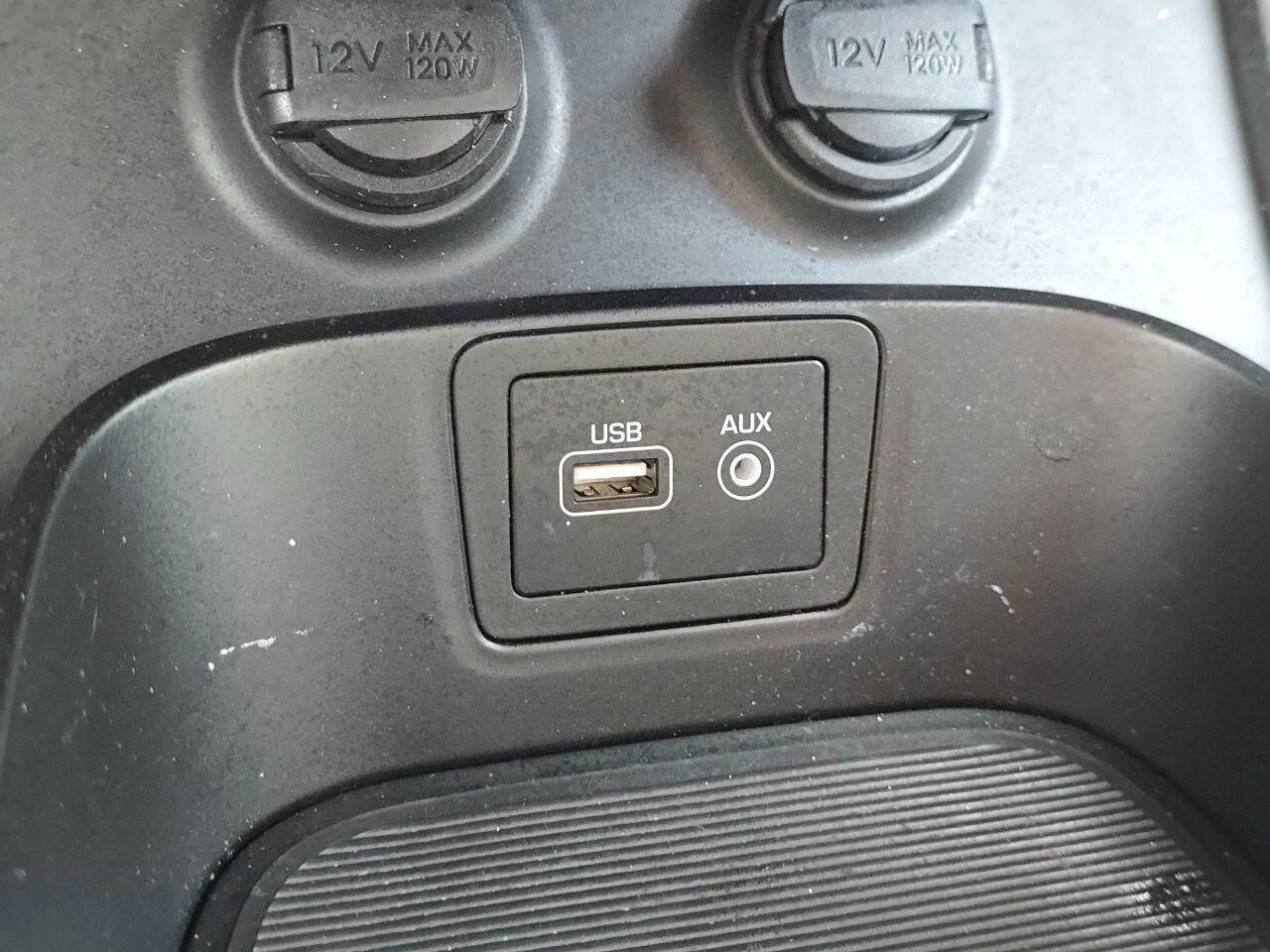 Used 2018 Hyundai Santa Fe Sport w/ 2.4L Value Package 02 image 25