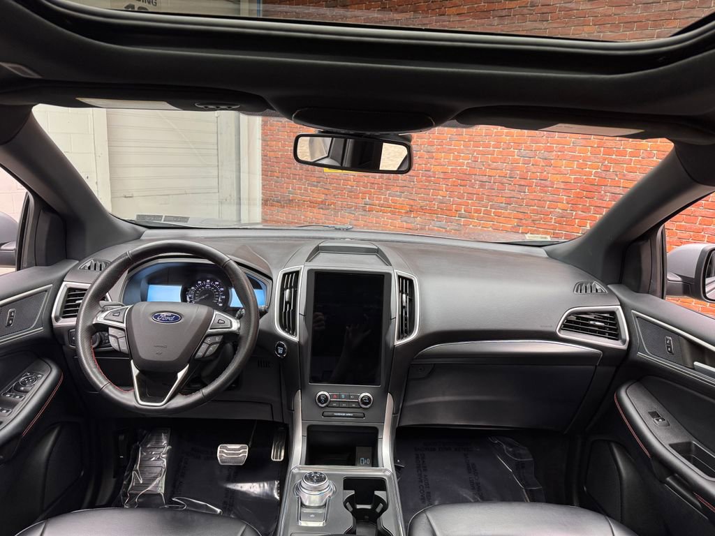 Certified 2023 Ford Edge ST-Line AWD/4WD image 14