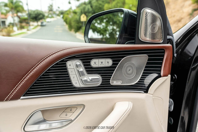 Used 2023 Mercedes-Benz Maybach GLS 600 4MATIC image 20