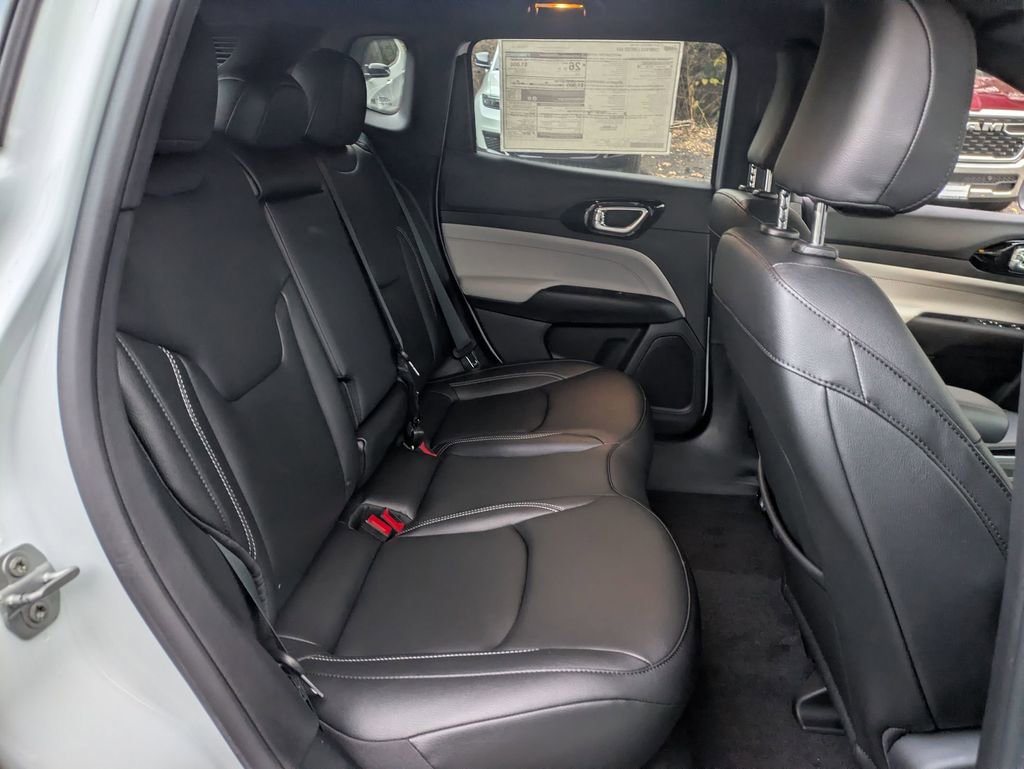 New 2026 Jeep Compass Limited w/ Mopar All Weather Package AWD/4WD image 27