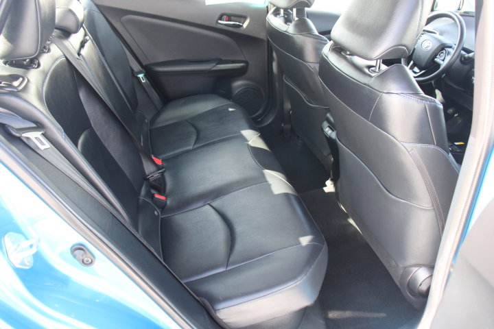 Certified 2022 Toyota Prius Limited image 18