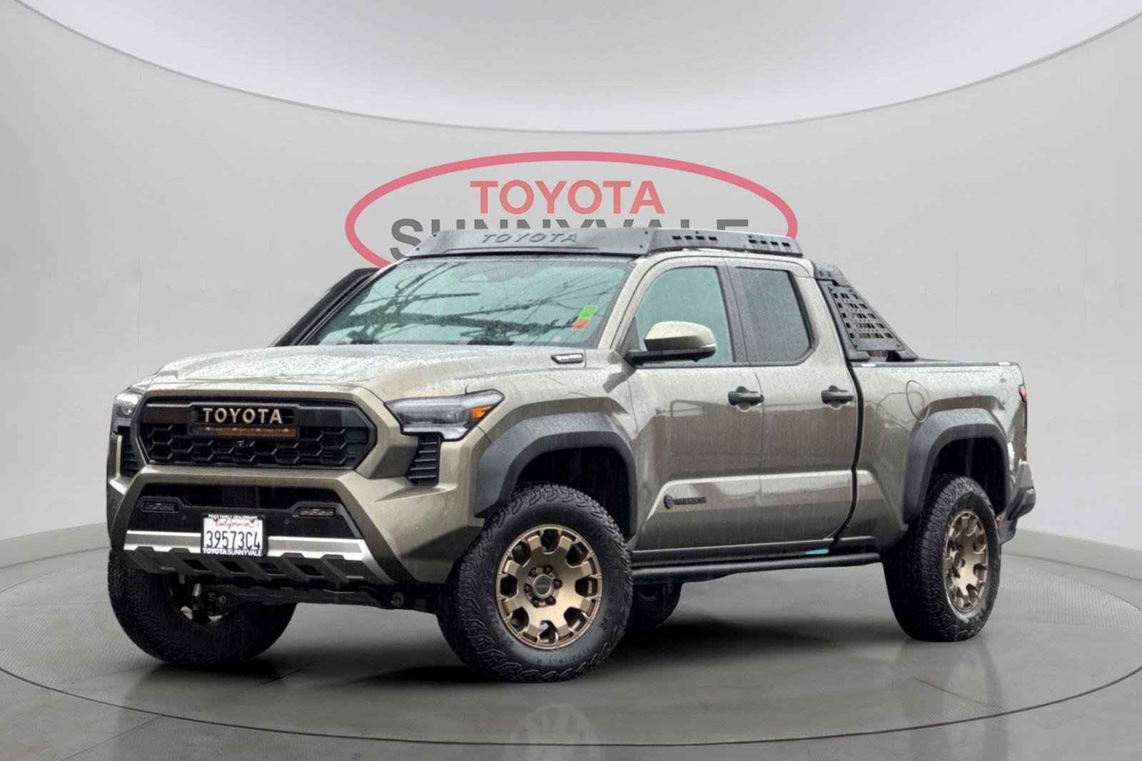 Used 2024 Toyota Tacoma Trailhunter video 2