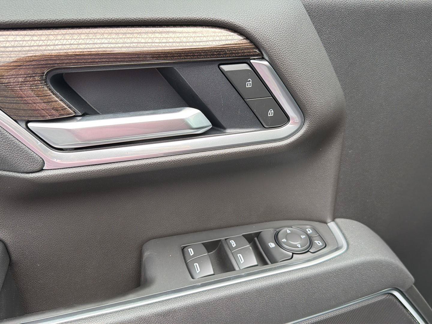 New 2026 Chevrolet Silverado 1500 LT AWD/4WD image 32