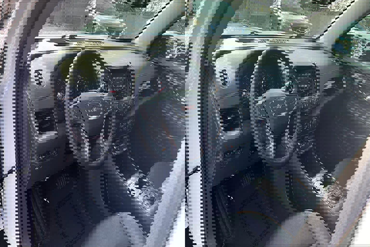 Used 2024 GMC Terrain AT4 w/ Infotainment Package II image 17