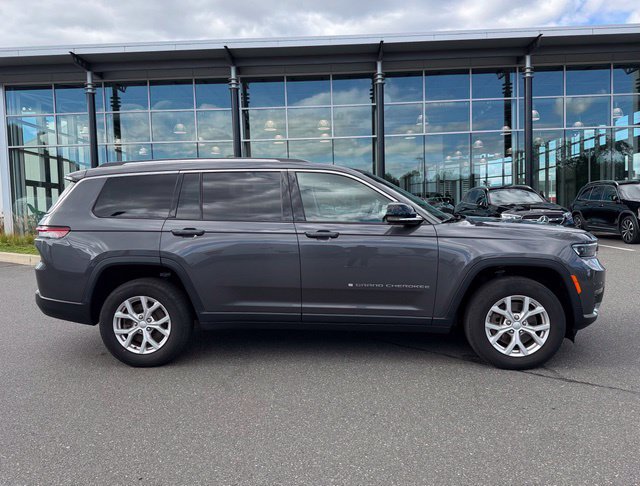 Used 2023 Jeep Grand Cherokee L Limited AWD/4WD image 8