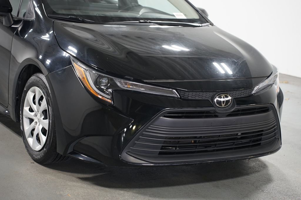 Certified 2023 Toyota Corolla LE image 4