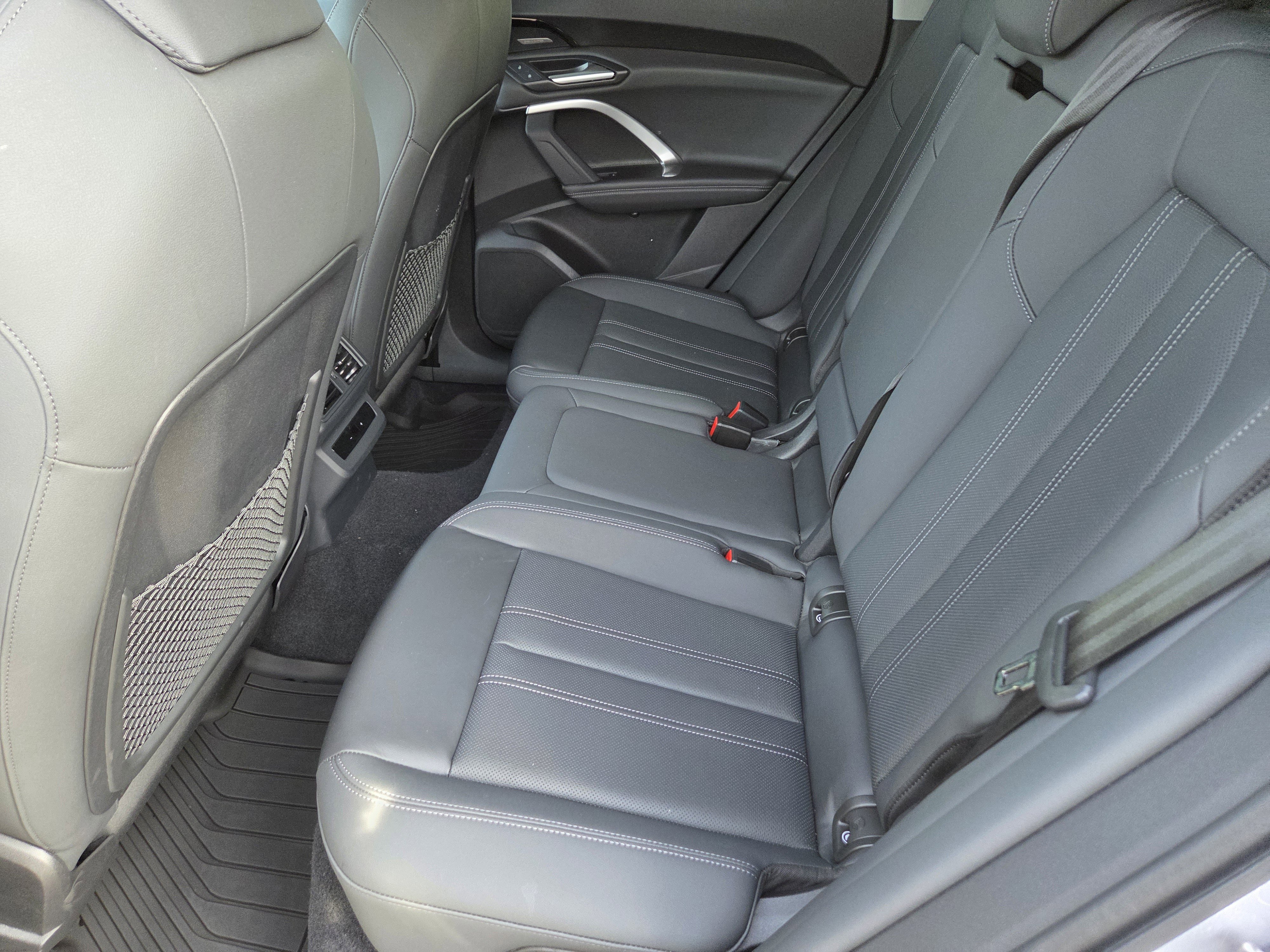 Used 2025 Audi Q5 Premium Plus w/ Premium Plus image 6