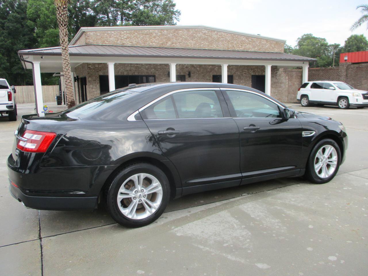 Used 2014 Volkswagen Passat TDI SEL Premium FWD image 28