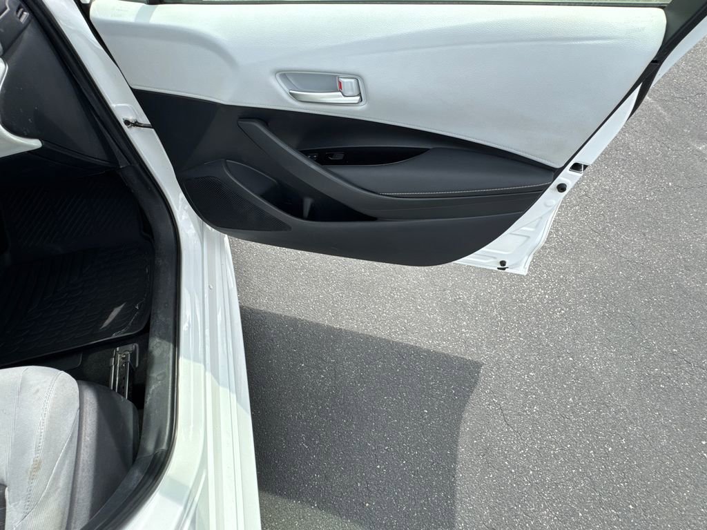 Used 2023 Toyota Corolla SE image 14