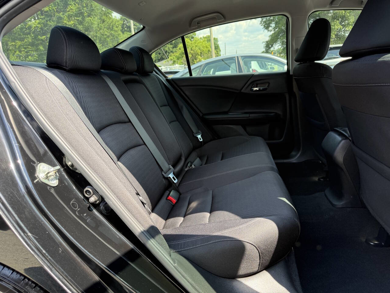 Used 2015 Honda Accord Sport image 16