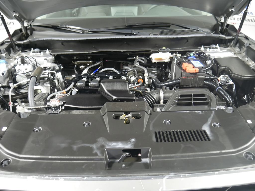 Used 2023 Honda CR-V LX image 3