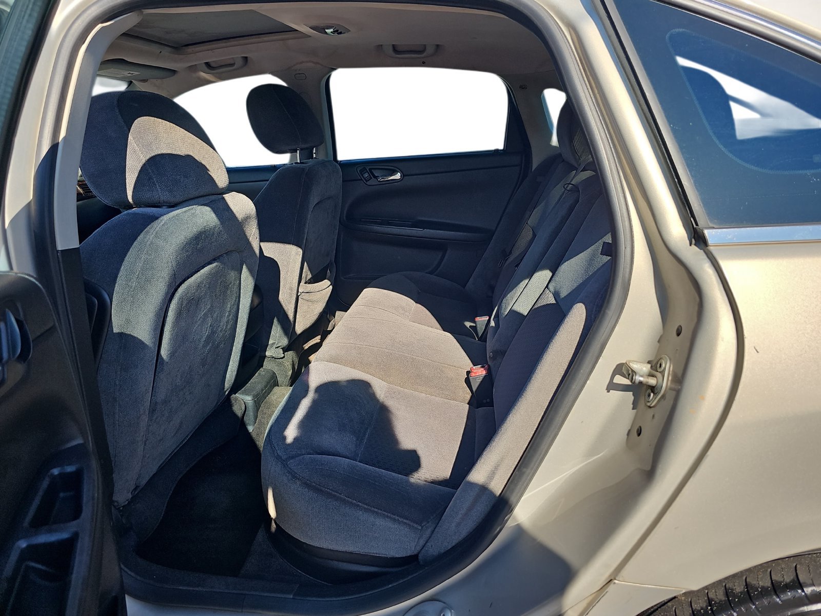 Used 2012 Chevrolet Impala LT w/ LT Sunroof Package FWD image 14