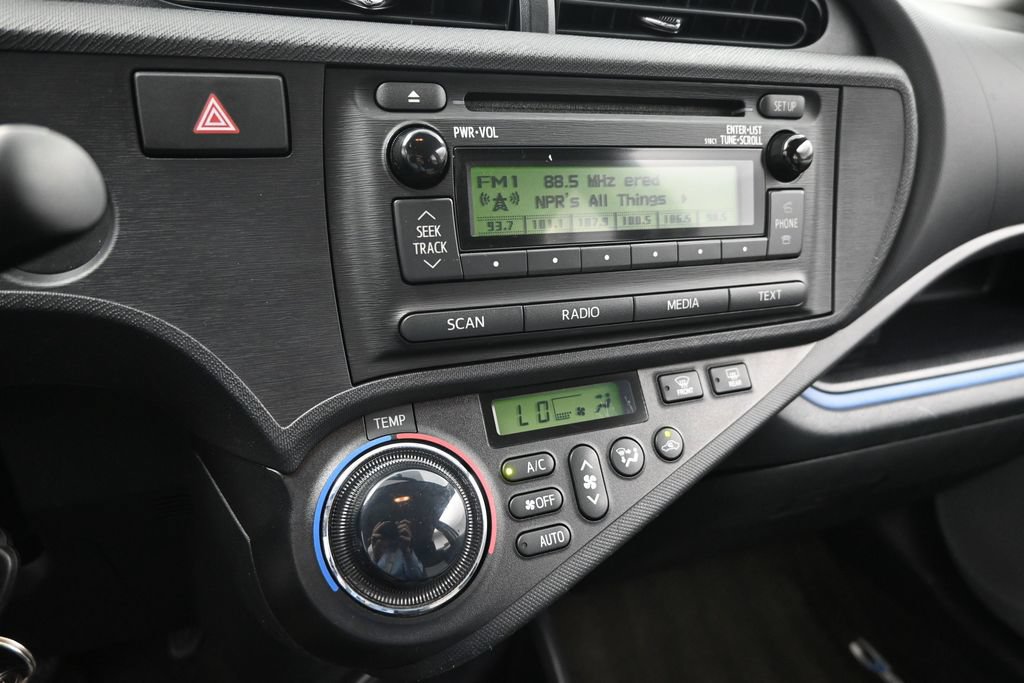 Used 2013 Toyota Prius C Two FWD image 7