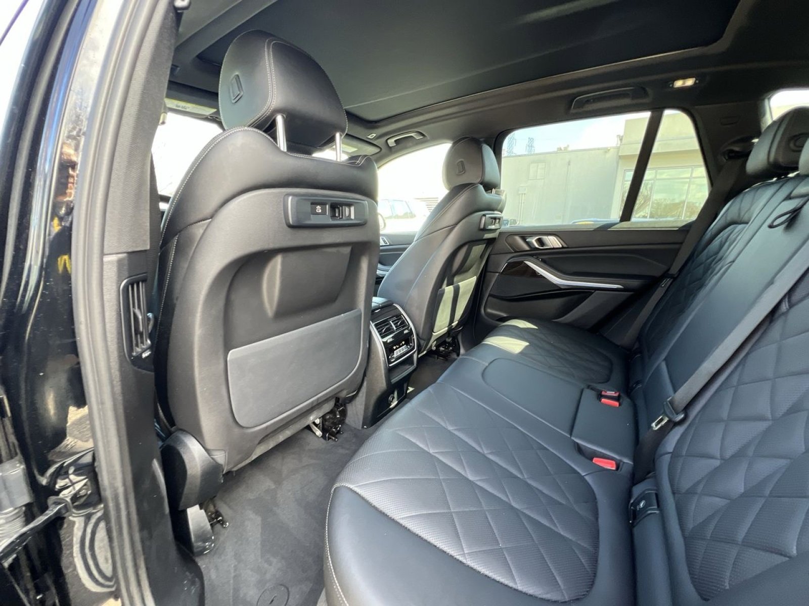 Used 2023 BMW X5 xDrive45e image 23