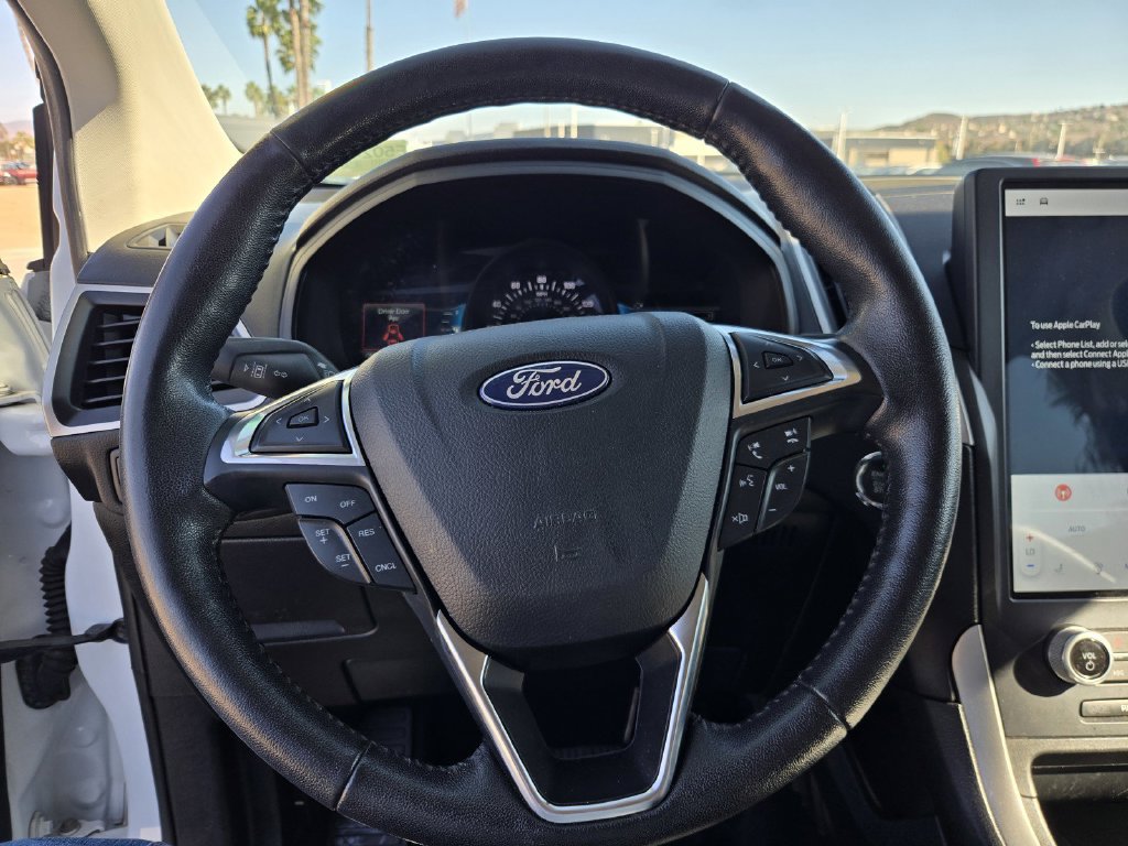 Used 2022 Ford Edge SEL AWD/4WD image 19