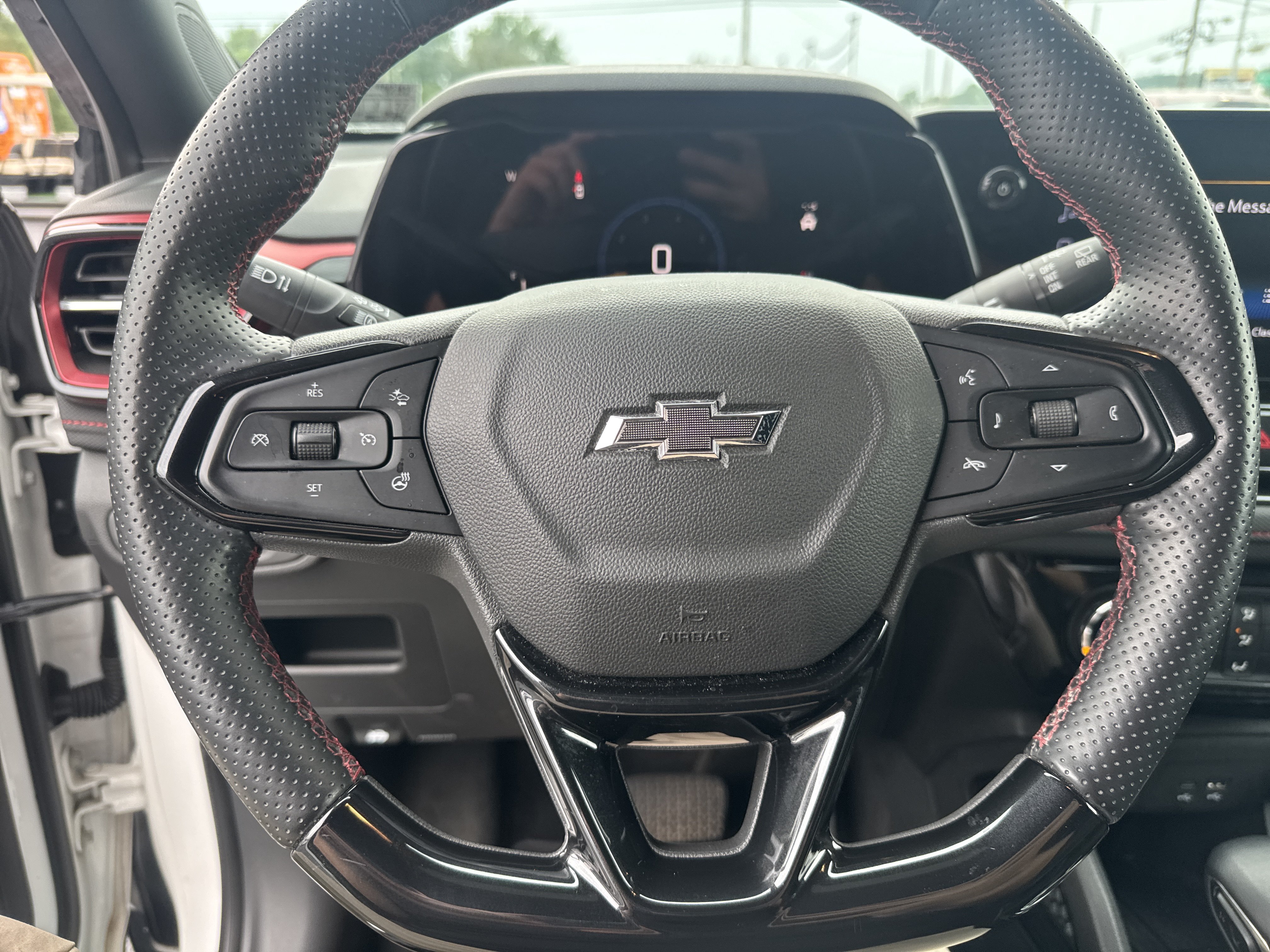 Used 2024 Chevrolet TrailBlazer RS FWD image 18