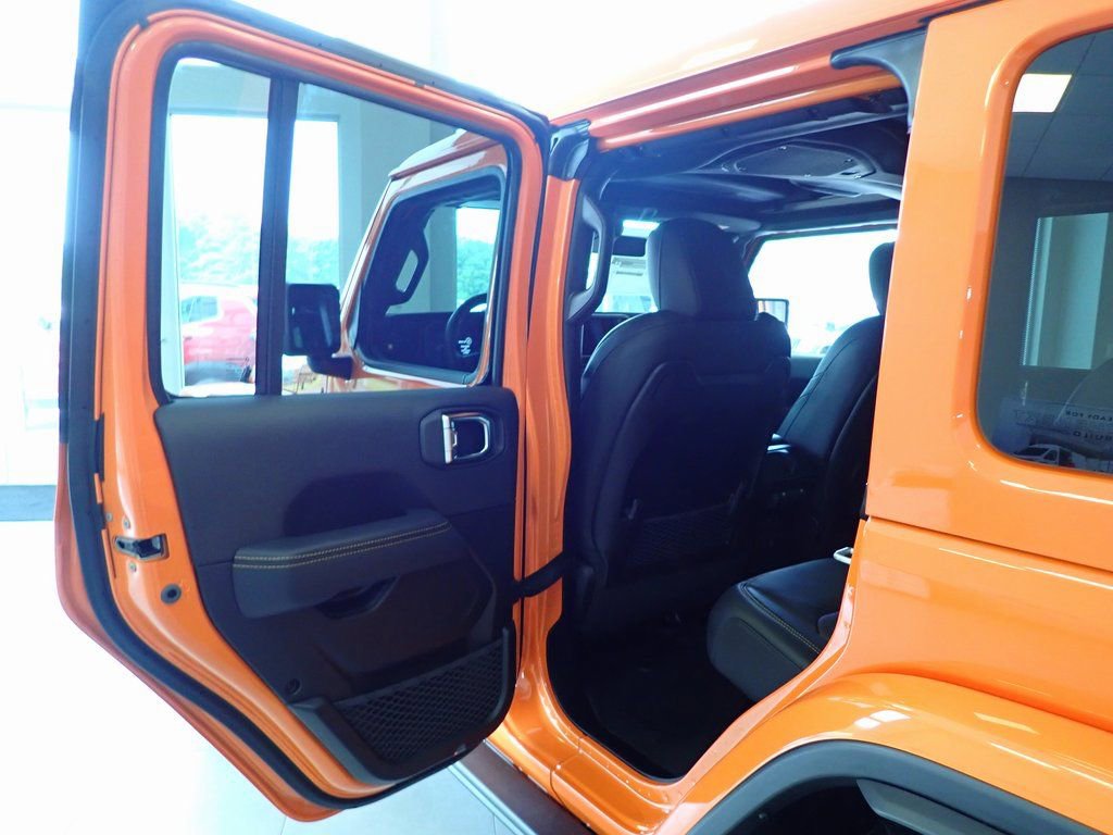 New 2025 Jeep Wrangler Rubicon 392 image 26