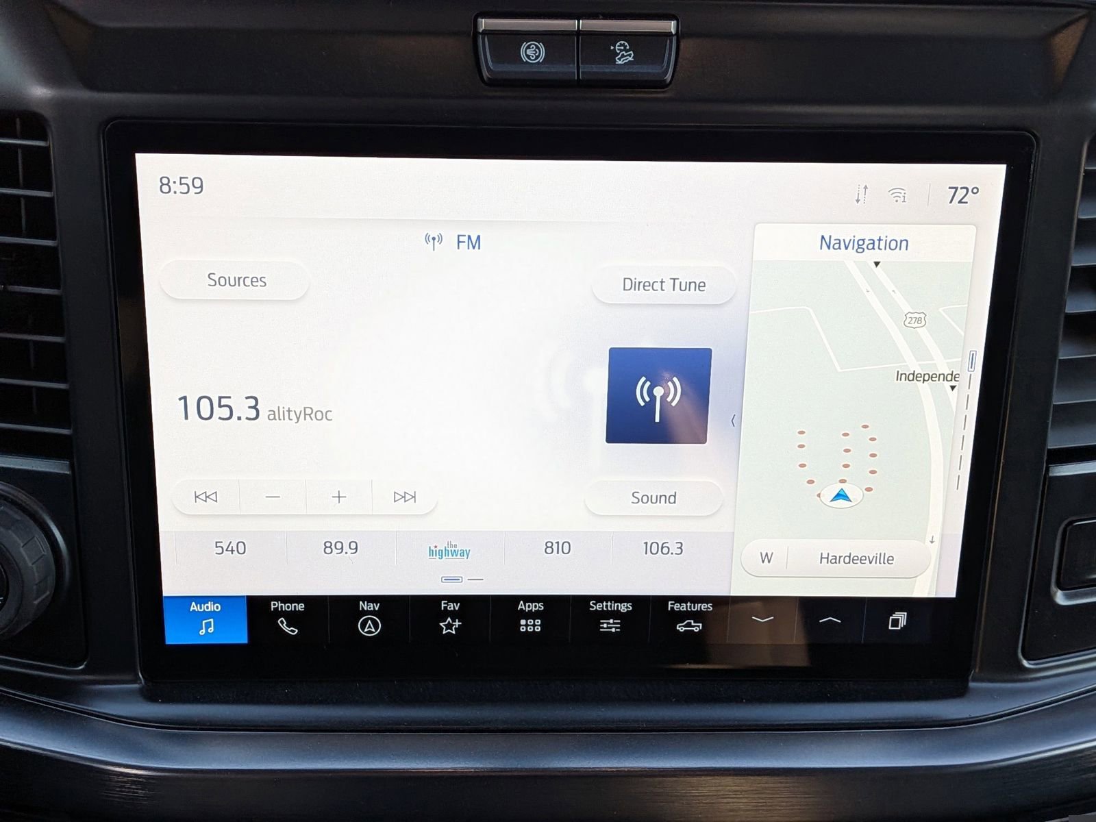 Certified 2026 Ford F250 Lariat w/ Black Appearance Package image 10