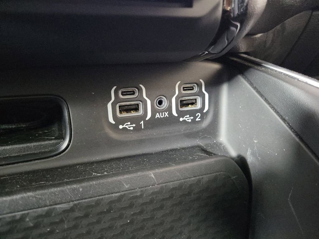 Used 2023 RAM 1500 Big Horn AWD/4WD image 22