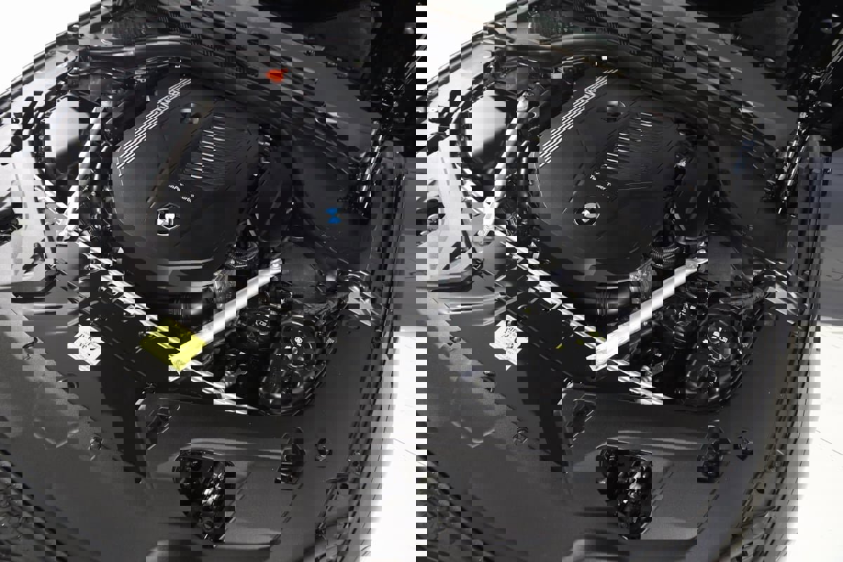 Used 2025 BMW 840i xDrive w/ M Sport Professional Package image 54