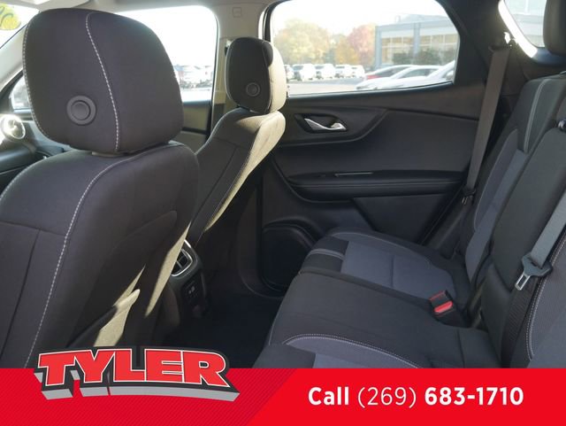 Used 2025 Chevrolet Blazer LT image 42