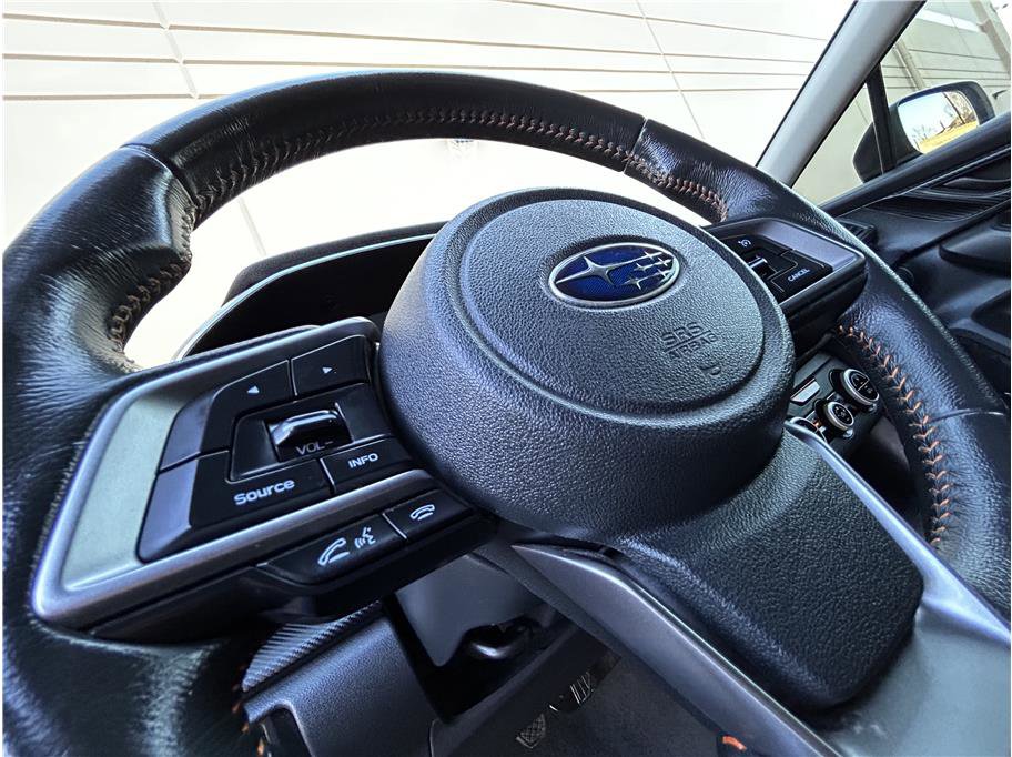 Used 2021 Subaru Crosstrek 2.0i Premium image 35