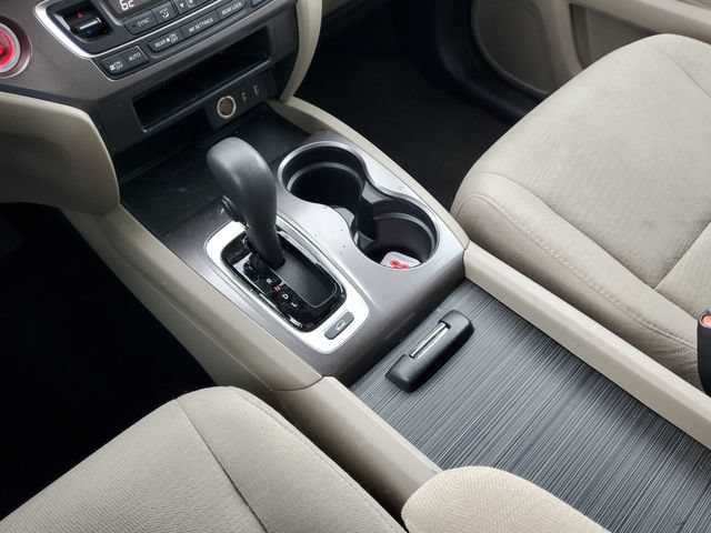 Used 2016 Honda Pilot EX image 27