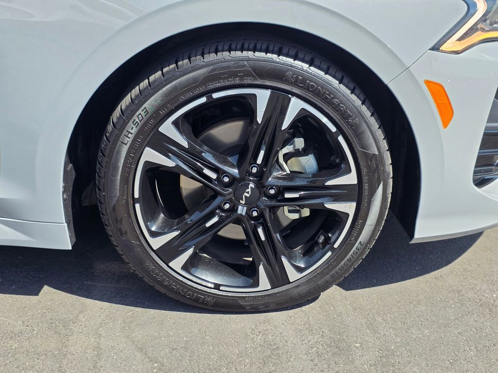 Used 2023 Kia K5 GT-Line w/ GT-Line Premium Package image 8