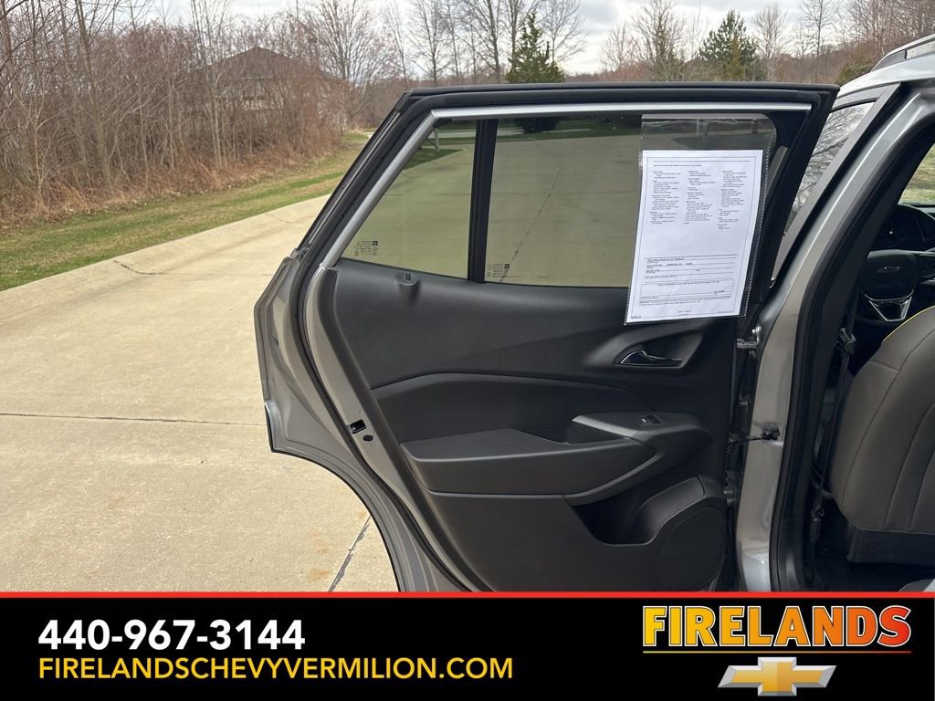 Certified 2025 Chevrolet Trax ACTIV w/ Sunroof Package image 40