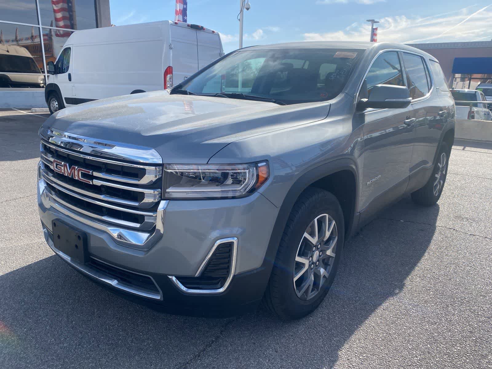 Used 2023 GMC Acadia SLE
