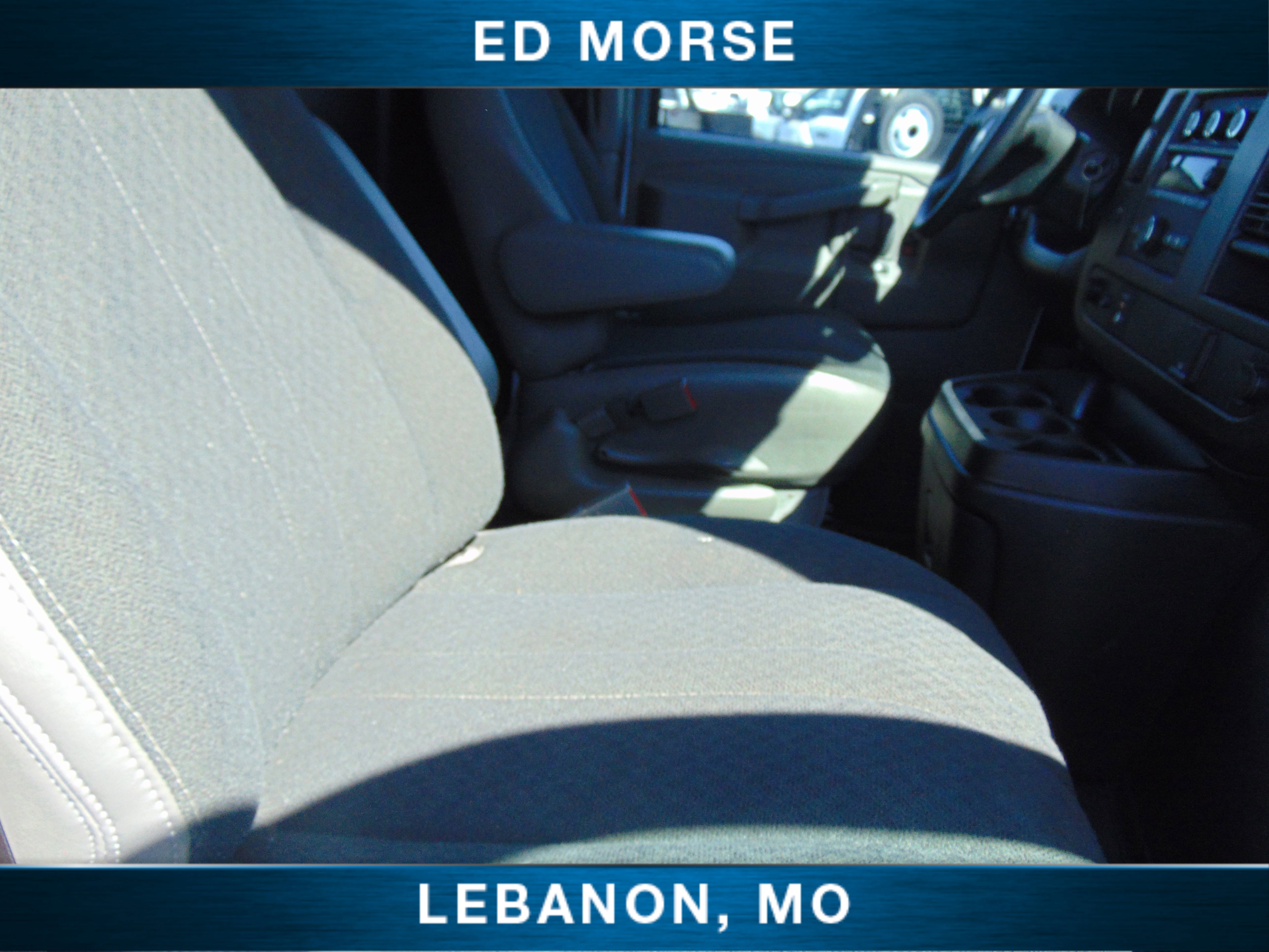 Used 2024 Chevrolet Express 2500 w/ Driver Convenience Package RWD image 9