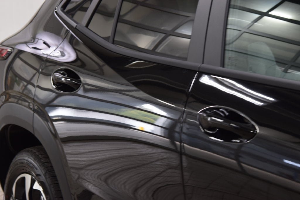 New 2026 Chevrolet Trax RS w/ Sunroof Package FWD image 18