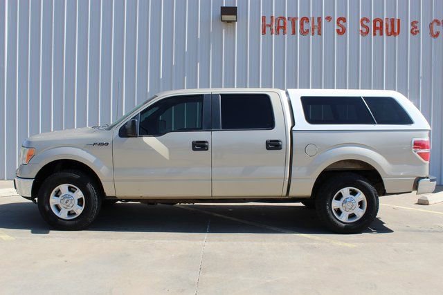 Used 2010 Ford F150 XLT image 2