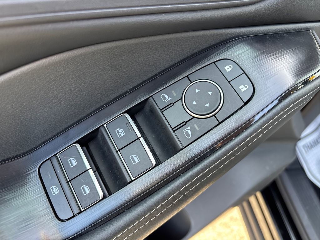 Used 2026 Nissan Rogue SL image 36