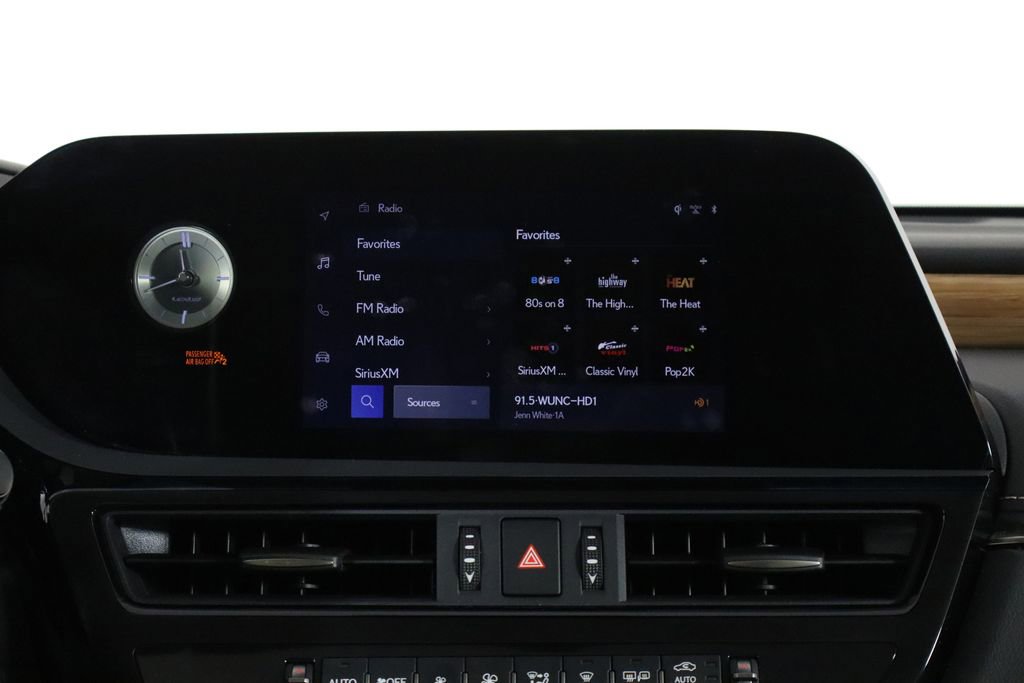 Used 2023 Lexus ES 250 w/ Premium Package image 28