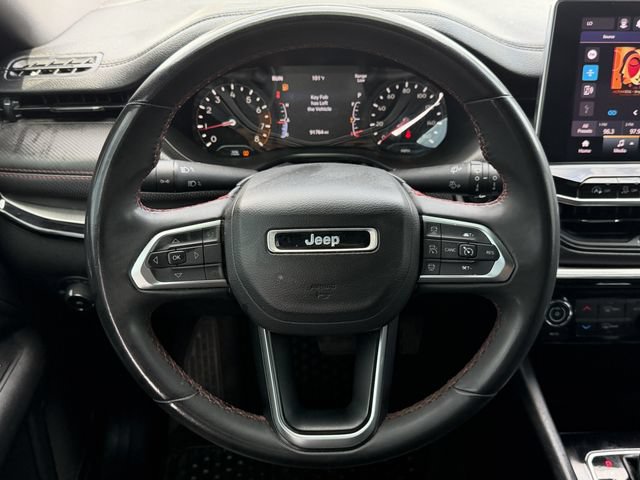 Used 2024 Jeep Compass Trailhawk AWD/4WD image 12