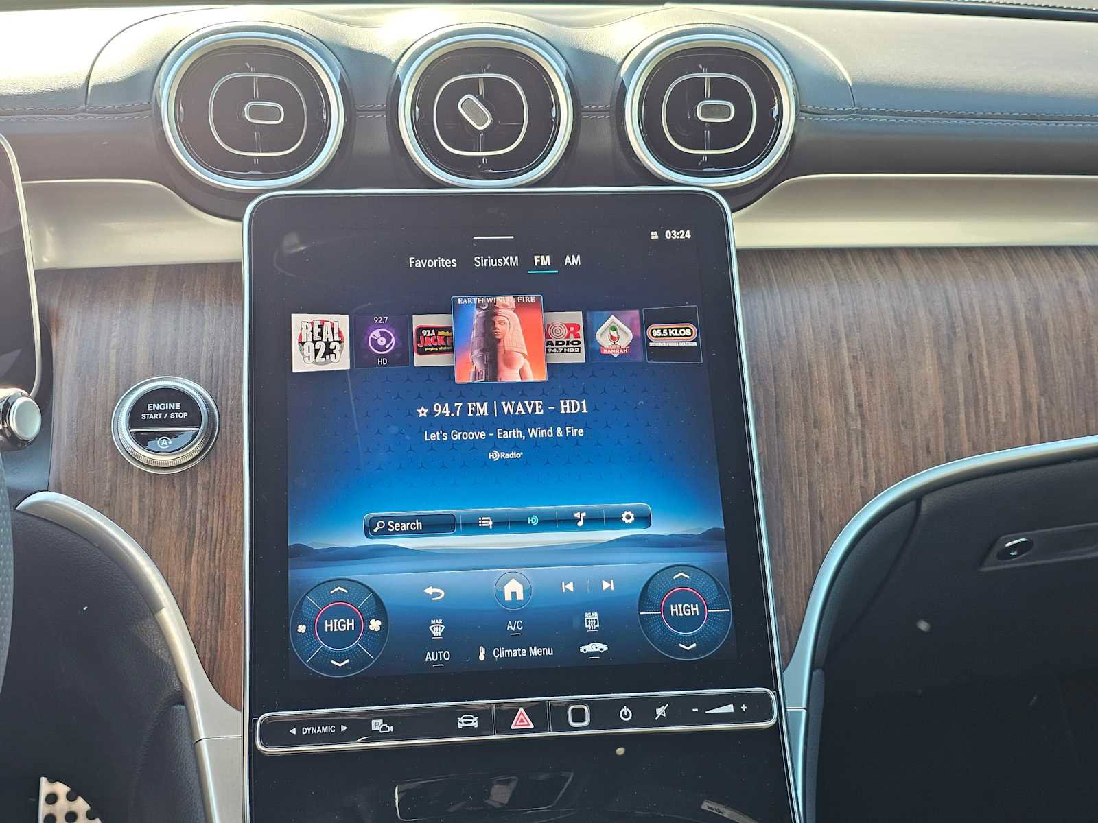 Used 2025 Mercedes-Benz GLC 300 image 25