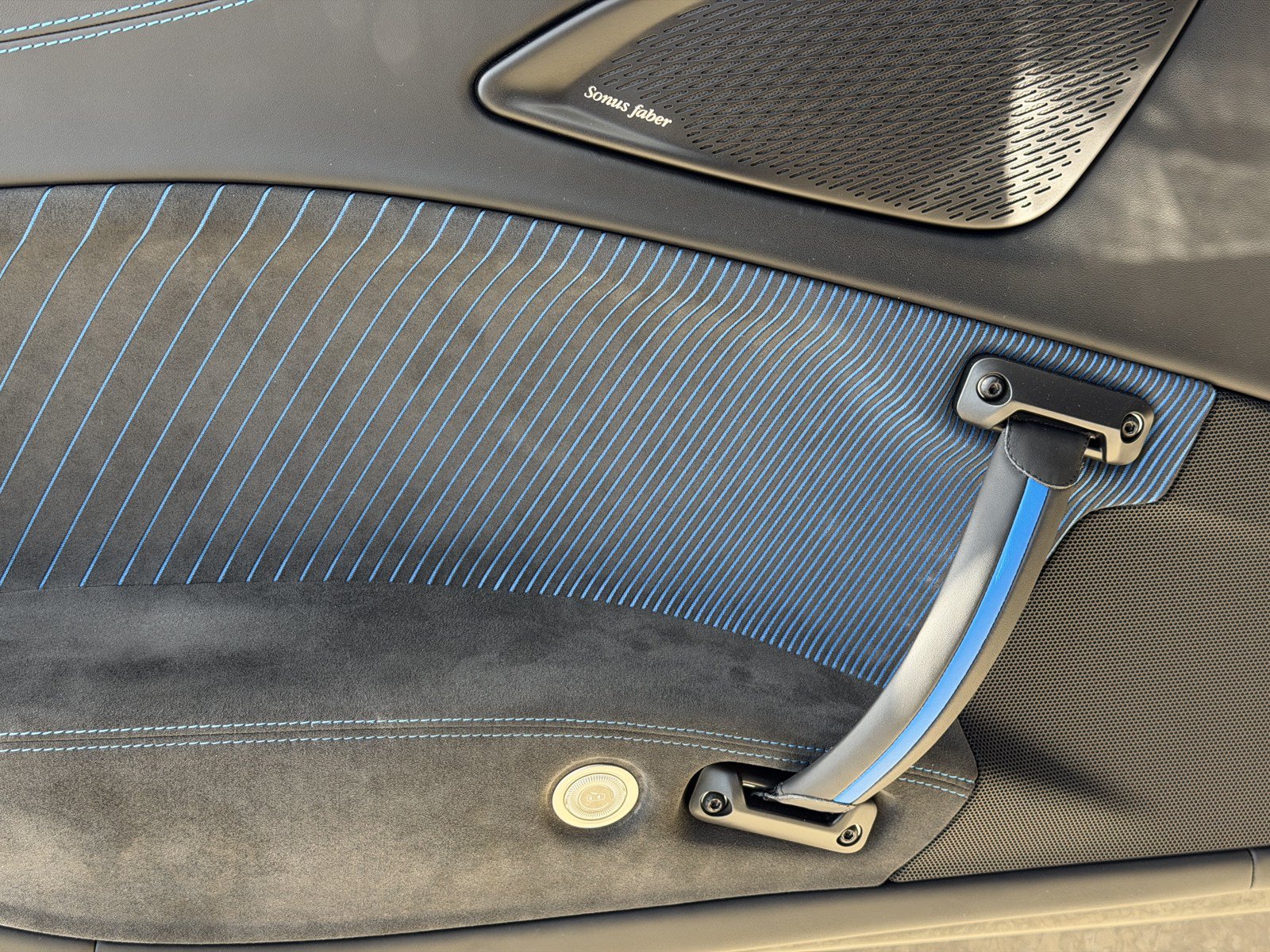 Used 2022 Maserati MC20 Coupe RWD image 13