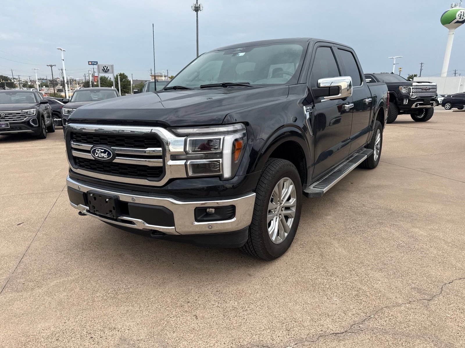 Used 2025 Ford F150 Lariat w/ Equipment Group 501A Mid AWD/4WD video 3