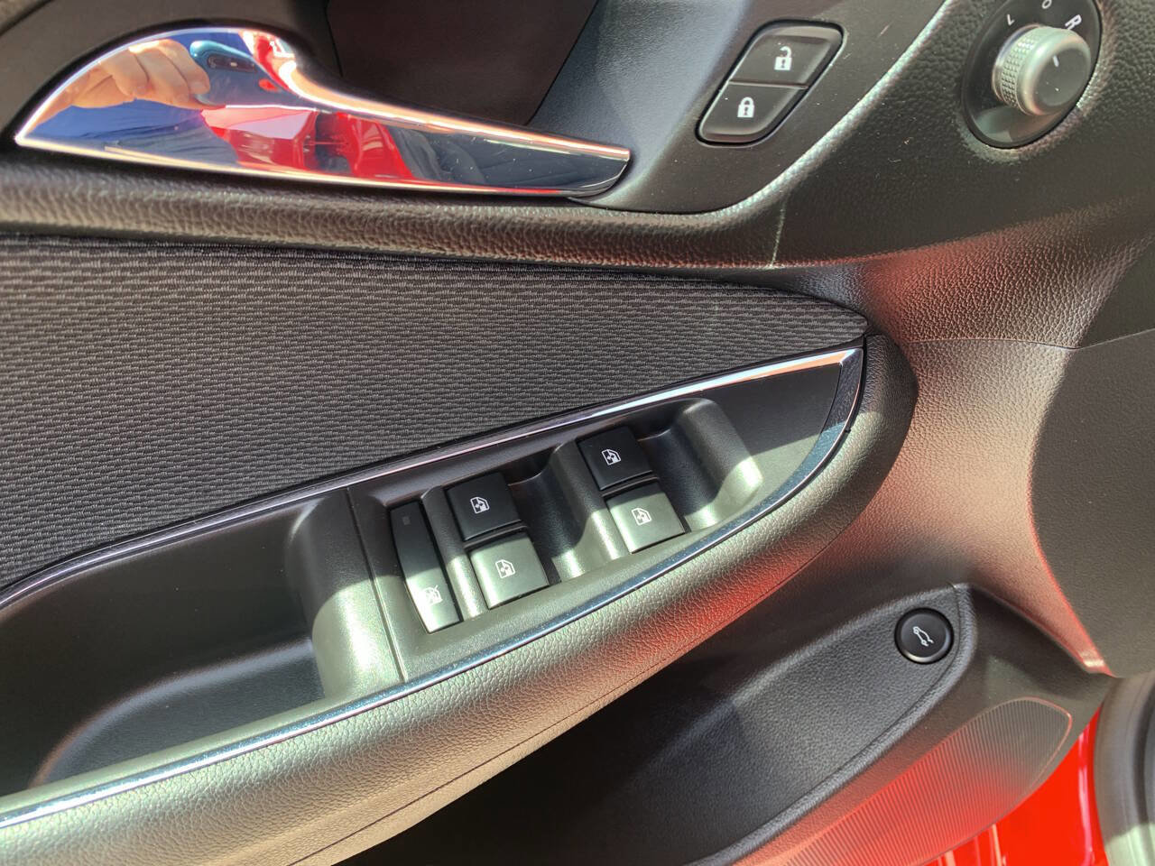 Used 2016 Chevrolet Cruze LT image 14