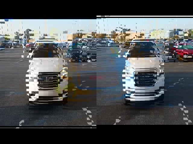 Certified 2016 GMC Acadia SLT w/ Open Road Package image 3