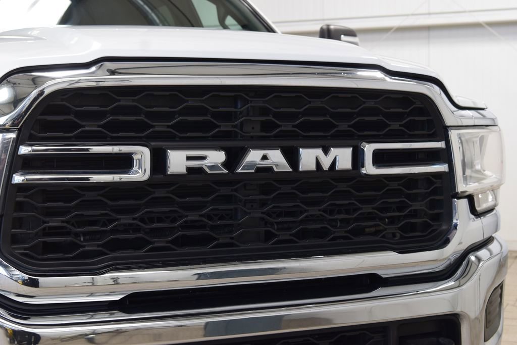 Used 2023 RAM 3500 Tradesman image 9