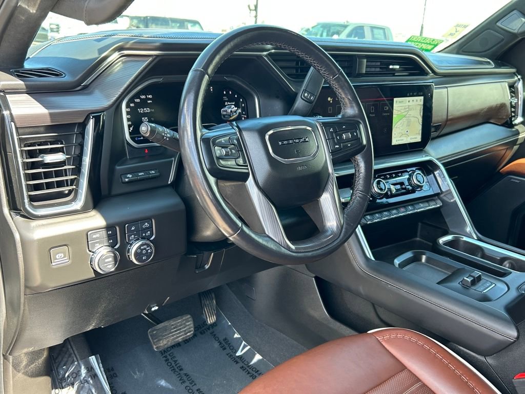 Used 2024 GMC Sierra 3500 Denali Ultimate image 7