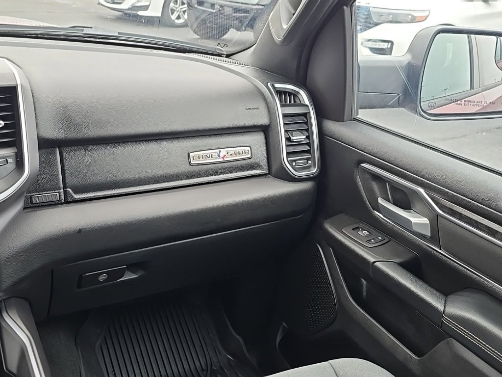 Used 2024 RAM 1500 Lone Star image 16