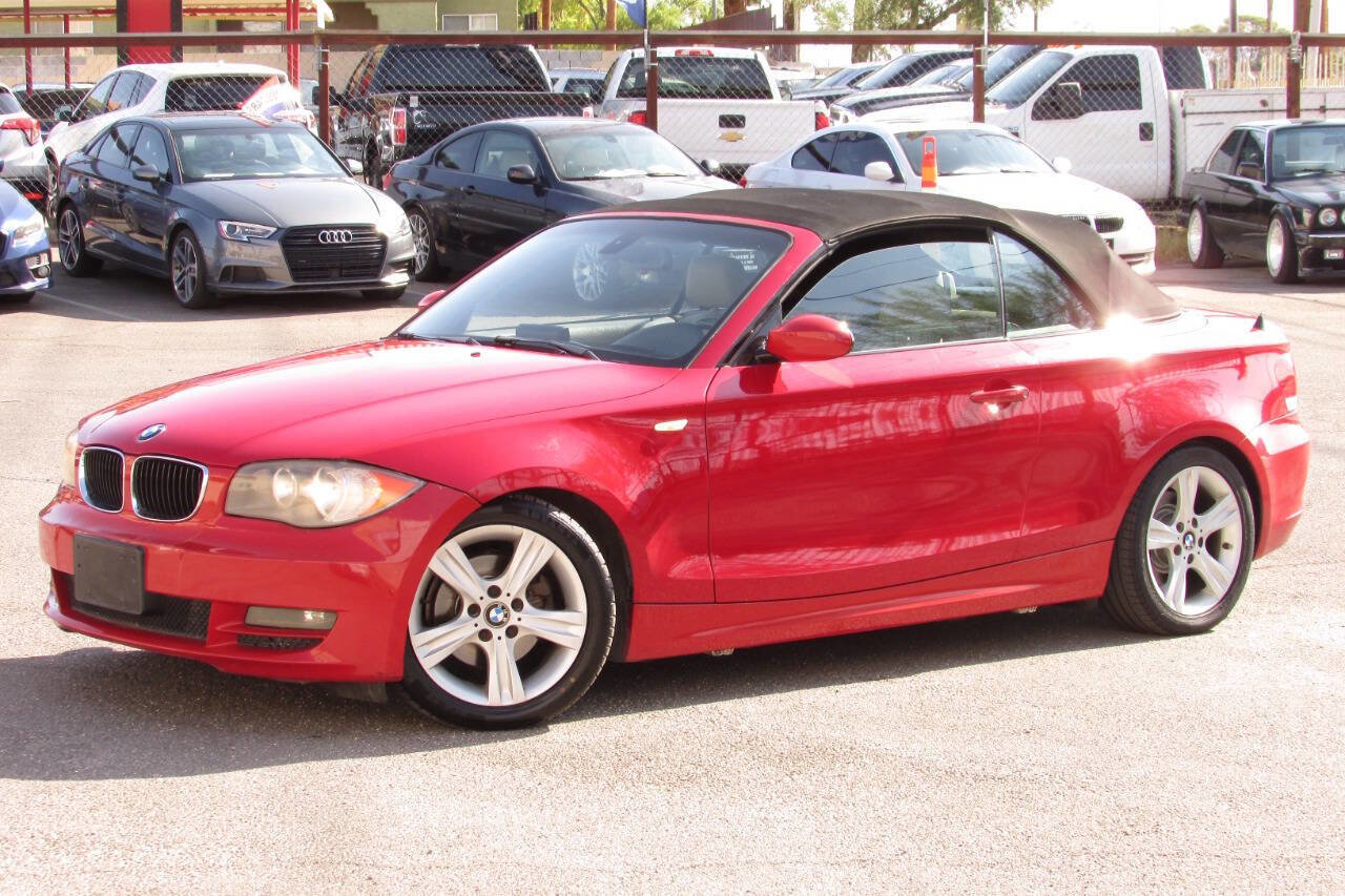 Used 2008 BMW 128i Convertible image 11