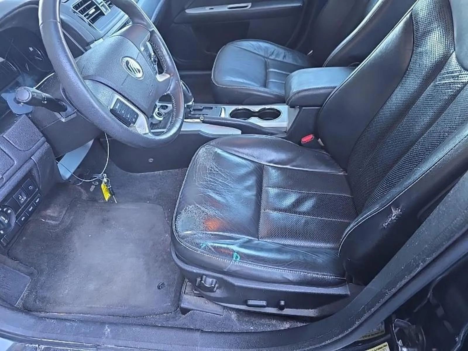 Used 2010 Mercury Milan Premier image 8