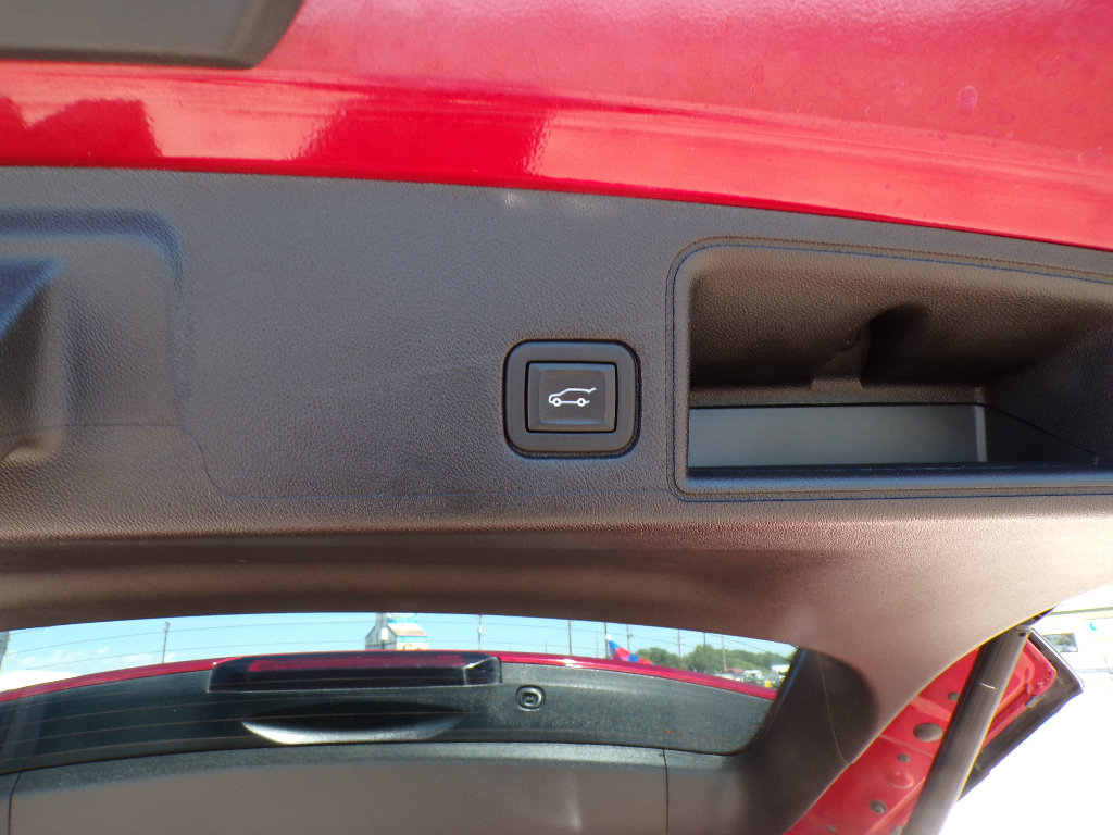 Used 2023 GMC Terrain AT4 AWD/4WD image 24