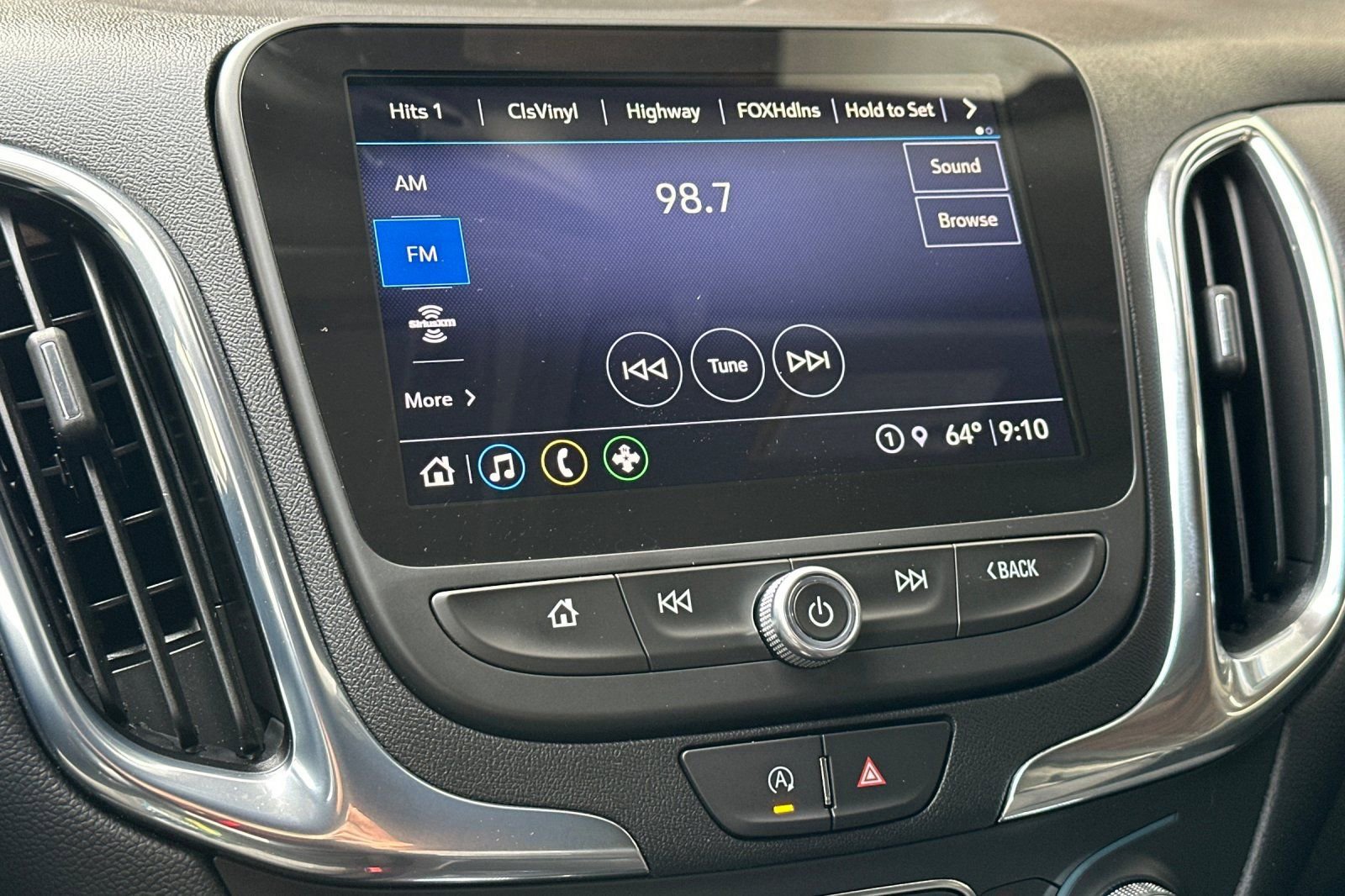 Certified 2024 Chevrolet Equinox LT image 25