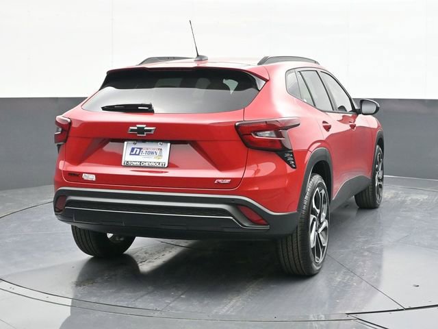 New 2026 Chevrolet Trax RS w/ Sunroof Package image 11