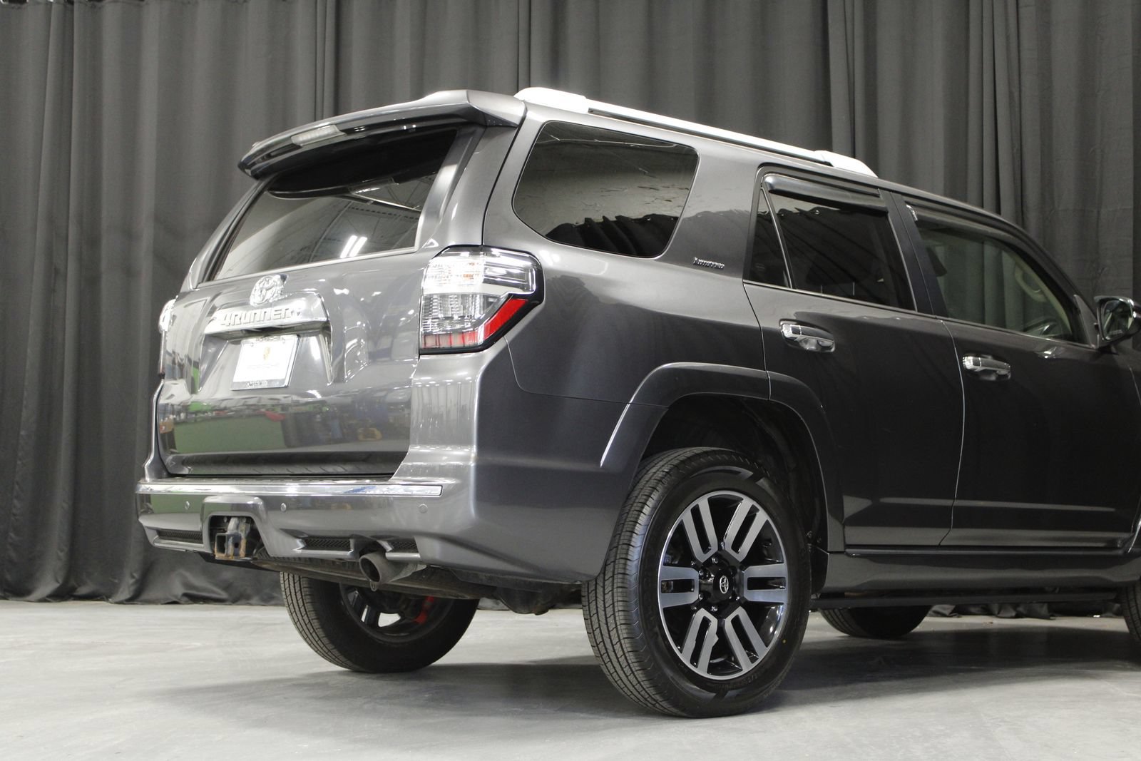 Used 2023 Toyota 4Runner Limited AWD/4WD image 28